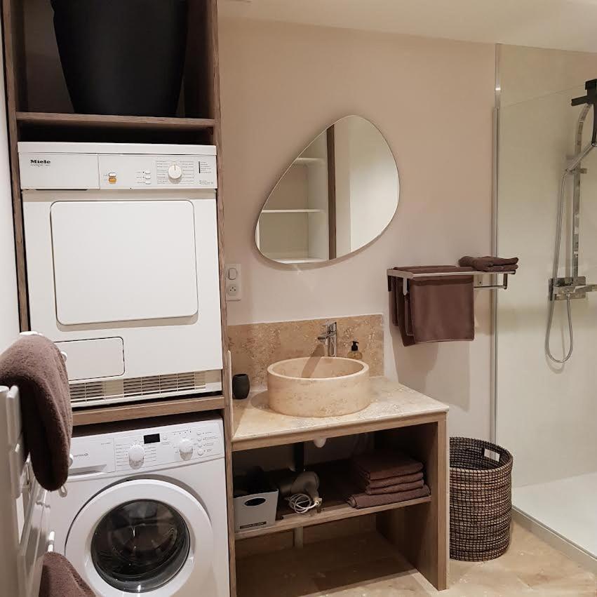 Les Tuileries De Lencieux Apartment Gigondas